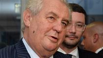 Prezident Miloš Zeman hovoří s novináři ve volební místnosti v Praze-Lužinách,... | na serveru Lidovky.cz | aktuální zprávy