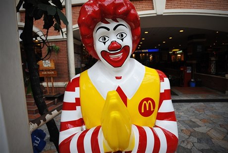 Maskot restaurace Mc Donald´s.