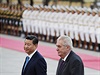 Prezident Milo Zeman se 27. jna setkal v Pekingu s nskm prezidentem Si...