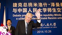 Miloš Zeman se na pekingské univerzitě Renmin účastnil debaty s profesory a... | na serveru Lidovky.cz | aktuální zprávy