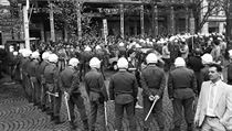 Demonstrace 28.října 1989 na Václavském náměstí v Praze u příležitosti... | na serveru Lidovky.cz | aktuální zprávy