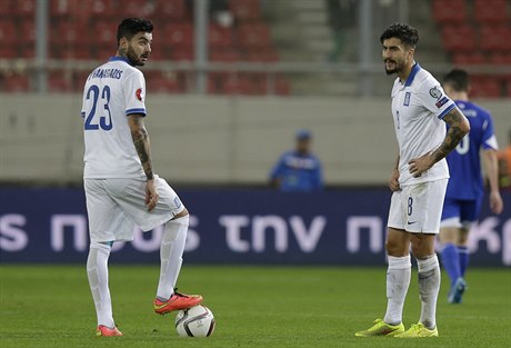 Zklamaní ekové. Vlevo je Stefanos Athanasiadis, vpravo Panagiotis Kone.