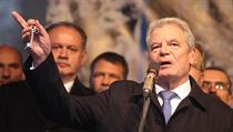Lidé tleskali německému prezidentovi Joachimu Gauckovi. Ve svém projevu mimo... | na serveru Lidovky.cz | aktuální zprávy