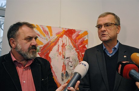 Obraz Karla vugera (vlevo) s názvem "Kunda z Lán" (v pozadí), koupil 27....