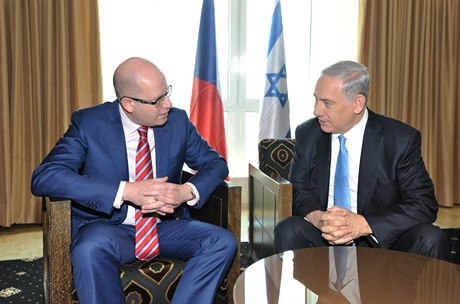 Setkání premiér v Jeruzalém: Bohuslav Sobotka (R, vlevo) a Benjamin...