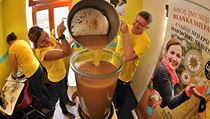 Marmeláda z 50 kilogramů citronů, 50 kilogramů cukru a 20 litrů šampaňského | na serveru Lidovky.cz | aktuální zprávy