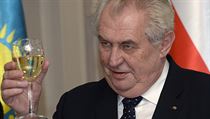 Prezident Miloš Zeman 24. listopadu na recepci na českém velvyslanectví v... | na serveru Lidovky.cz | aktuální zprávy