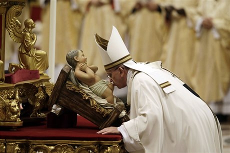 Pape Frantiek pi tradiní vánoní mi