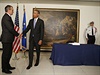 Barrack Obama ve tvrtek navtívil francouzskou ambasádu ve Spojených...