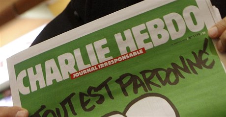 astný majitel Charlie Hebdo. Na mnohé se u nedostalo.