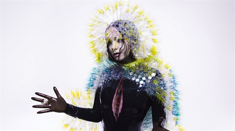 Björk vystoupí v ervenci na Colours od Ostrava