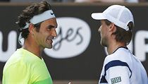 Andreas Seppi (vpravo) vyadil Rogera Federera.