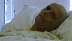 Zběhlý ruský zpravodajec Alexandr Litviněnko na lůžku v londýnské nemocnici po... Zběhlý ruský zpravodajec Alexandr Litviněnko na lůžku v londýnské nemocnici po...