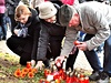 Stovky lidí v Uherském Brodu uctily památku obtí stelby v restauraci Druba...