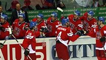 Česká lavička slaví jednu ze šesti branek v dánské síti. | na serveru Lidovky.cz | aktuální zprávy