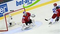 Kanada - Rusko (Kajgorodov střílí branku). | na serveru Lidovky.cz | aktuální zprávy