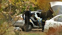 Policie odváží Otakara T., který je obviněný ze znásilnění a vraždy devítileté Anny. | na serveru Lidovky.cz | aktuální zprávy