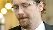 Ministr dopravy Pavel Dobeš přichází na jednání vlády | na serveru Lidovky.cz | aktuální zprávy