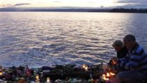 Na ostrově Utoya uctívají památku obětí. | na serveru Lidovky.cz | aktuální zprávy