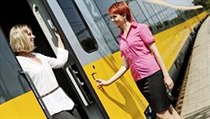 Stevardky a stevardi společnosti RegioJet | na serveru Lidovky.cz | aktuální zprávy