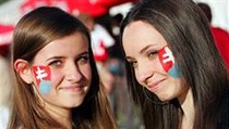 Slovenští hokejisté na domácím mistrovství nezazářili, což se ovšem nedá tvrdit o tamějších fanynkách. | na serveru Lidovky.cz | aktuální zprávy