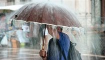 Deštníky s sebou, Česko zasáhnou silné lijáky. | na serveru Lidovky.cz | aktuální zprávy