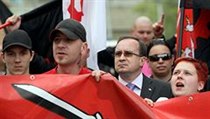 Tomáš Vandas a stoupenci Dělnické strany mládeže | na serveru Lidovky.cz | aktuální zprávy