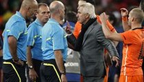 Španělsko - Nizozemsko (kouč Van Marwijk spílá sudímu). | na serveru Lidovky.cz | aktuální zprávy
