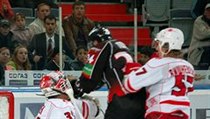 Omsk - Spartak (Hašek v akci). | na serveru Lidovky.cz | aktuální zprávy