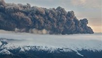 Mrak popela z islandké sopky pozastavil lety nad Evropou | na serveru Lidovky.cz | aktuální zprávy