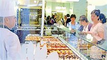 Cukrárna St. Tropez. | na serveru Lidovky.cz | aktuální zprávy