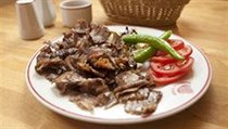 Turecká verze. Kebab z jehněčího masa. | na serveru Lidovky.cz | aktuální zprávy