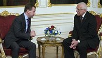 Ruský prezident Dmitrij Medveděv s Václavem Klausem | na serveru Lidovky.cz | aktuální zprávy