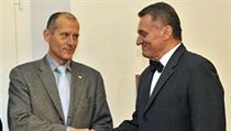 Povolební vyjednávání o pražský magistrát. Zdeněk Tůma a Bohuslav Svoboda. | na serveru Lidovky.cz | aktuální zprávy