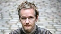 Julian Assange, zakladatel serveru WikiLeaks | na serveru Lidovky.cz | aktuální zprávy