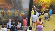 Obří malířská plátna Alfonse Muchy tvořící proslulou Slovanskou epopej naposledy obdivují návštěvníci zámku v Moravském Krumlově | na serveru Lidovky.cz | aktuální zprávy