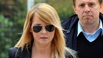 Iveta Bartošová opouští soud | na serveru Lidovky.cz | aktuální zprávy