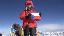 Pražský primátor Pavel Bém (ODS) na vrcholu Mount Everestu, nejvyšší hory světa, který z nepálské strany zdolal 18. května | na serveru Lidovky.cz | aktuální zprávy
