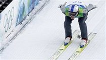 Gregor Schlierenzauer při olympijské kvalifikaci na středním můstku. | na serveru Lidovky.cz | aktuální zprávy