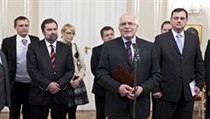 Schůzka na Pražském hradě. Lídři koalice jednali s prezidentem Václavem Klausem. | na serveru Lidovky.cz | aktuální zprávy