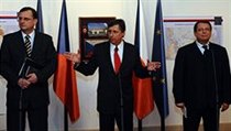 Petr Nečas, Jan Fischer a Jiří Paroubek. | na serveru Lidovky.cz | aktuální zprávy