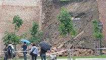 Část zřícených hradeb na brněnském Špilberku. | na serveru Lidovky.cz | aktuální zprávy
