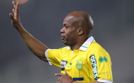 Francouzský útoník Sylvain Wiltord.