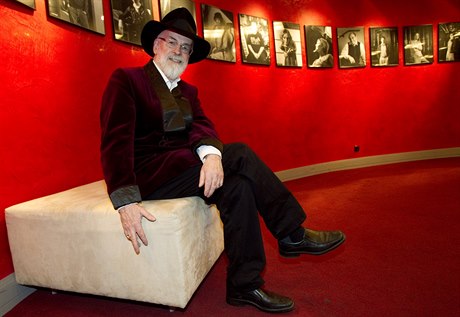 Terry Pratchett v roce 2011.