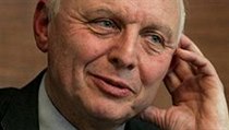 „Předběhli jsme dobu a už máme komisi pro přípravu olympiády. Ta má pod sebou asi sedm odborných komisí.“ | na serveru Lidovky.cz | aktuální zprávy