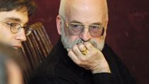 Britsk spisovatel Terry Pratchett v roce 2001.