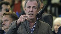 Modertor Jeremy Clarkson zavtal 11. bezna na zpas fotbalov Ligy mistr...