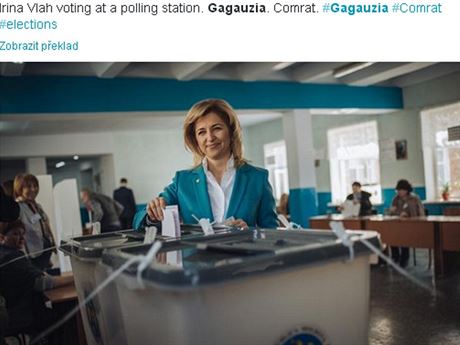 Irina Vlachová u voleb.