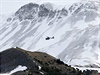 Letadlo se roztítilo o vysoké horské títy jihofrancouzských Alp, na míst, k...