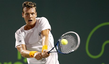 eský tenista Tomá Berdych proel v Miami do semifinále.